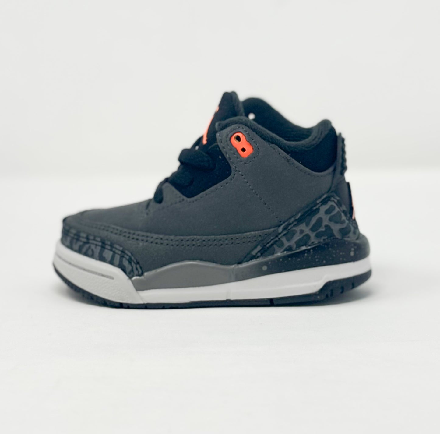 Jordan Retro 3 “Fear” (TD)