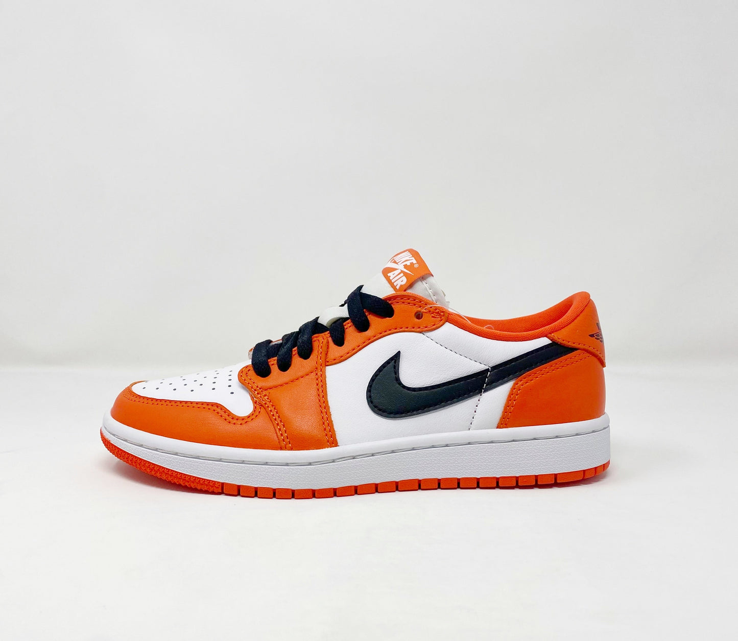Jordan 1 Low OG “Starfish”