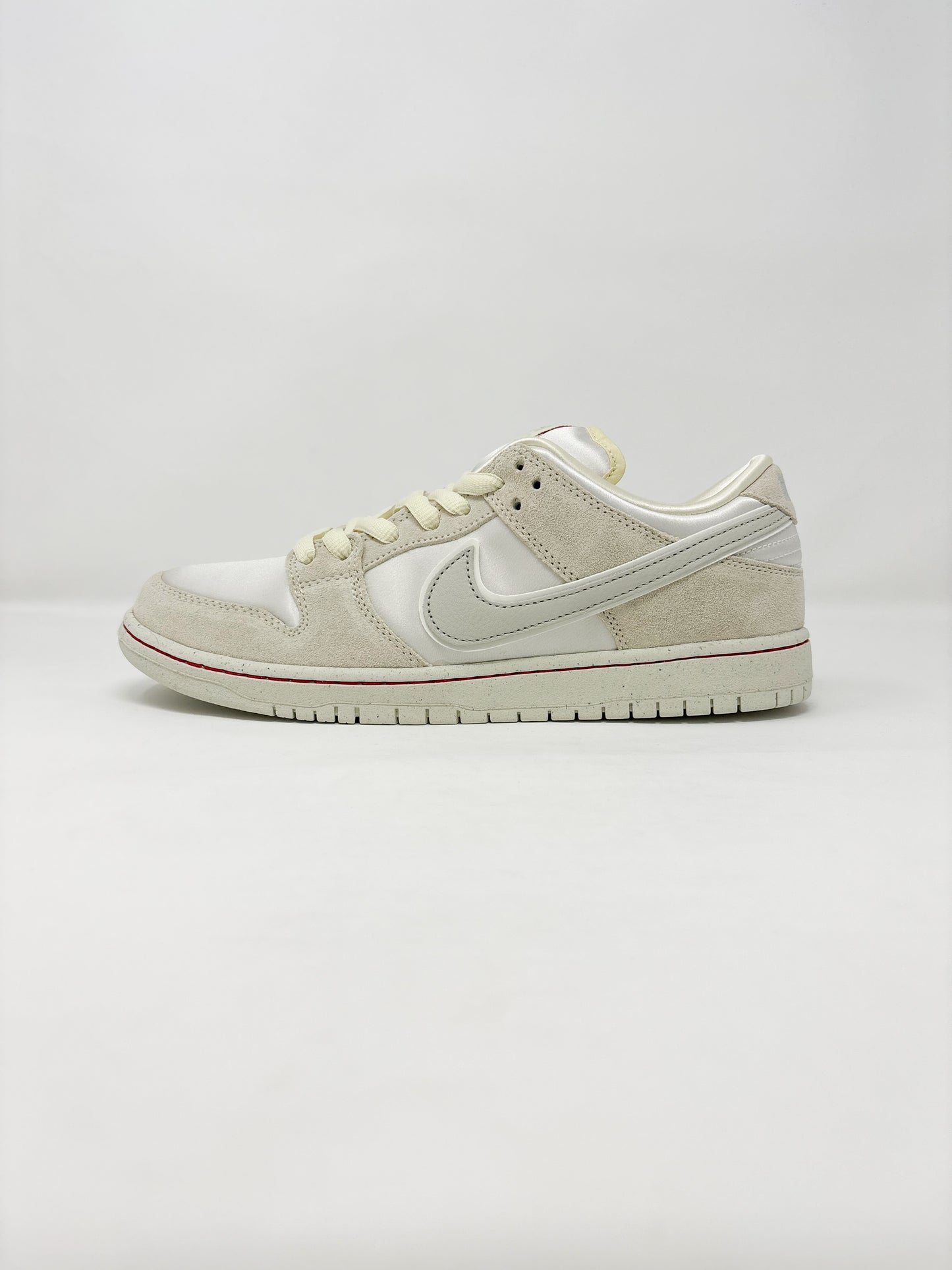 Nike Dunk Low SB City Of Love “Bone”