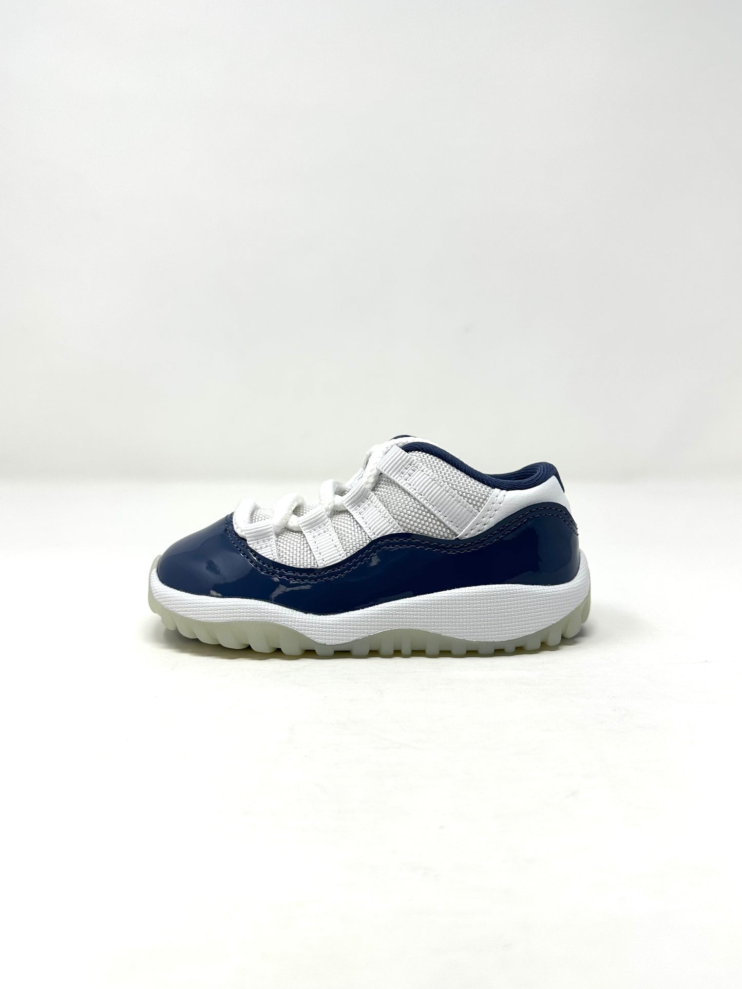 Jordan Retro 11 Low “Diffused Blue” (TD)
