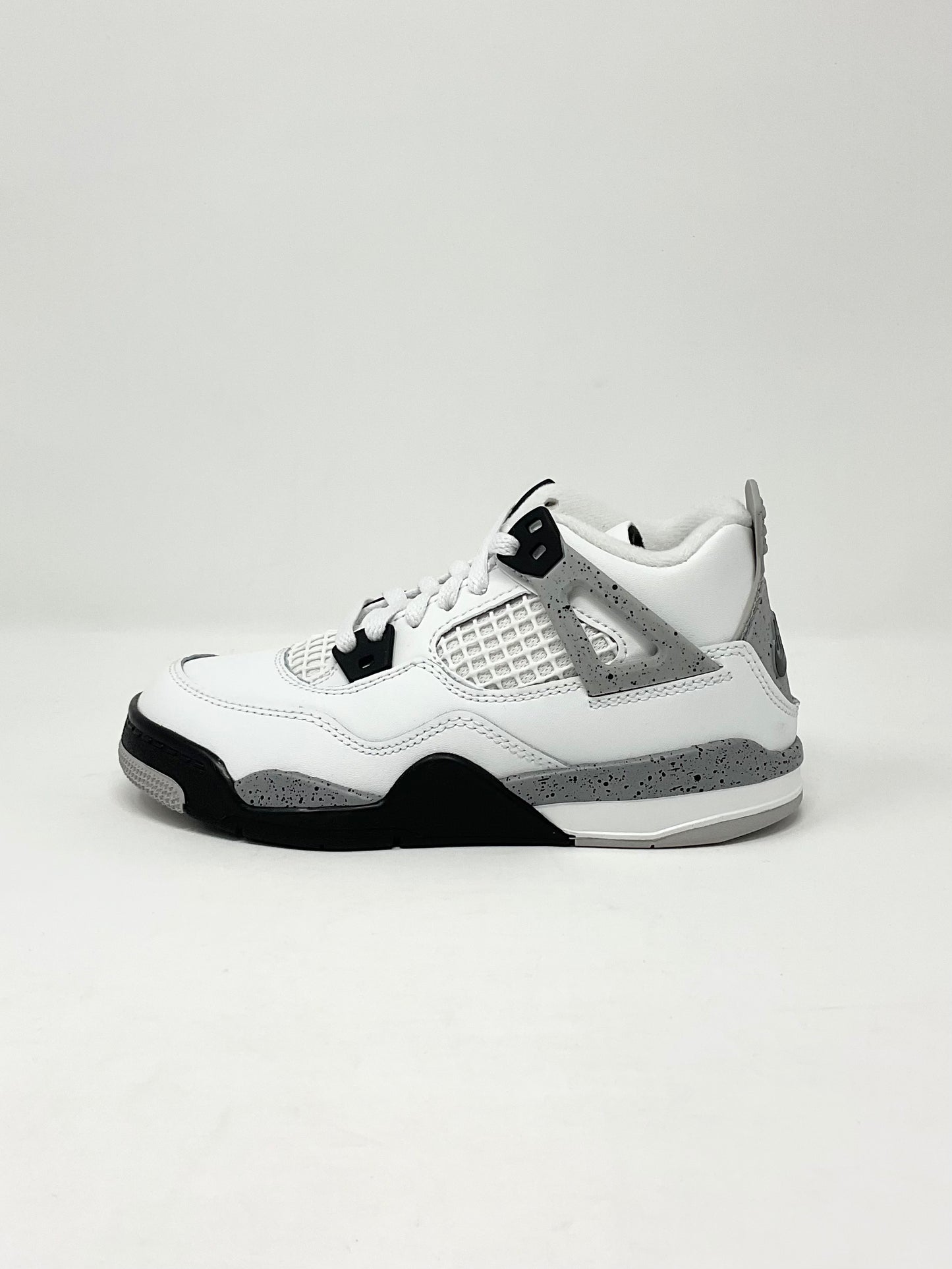 Jordan Retro 4 “White Cement” (PS)