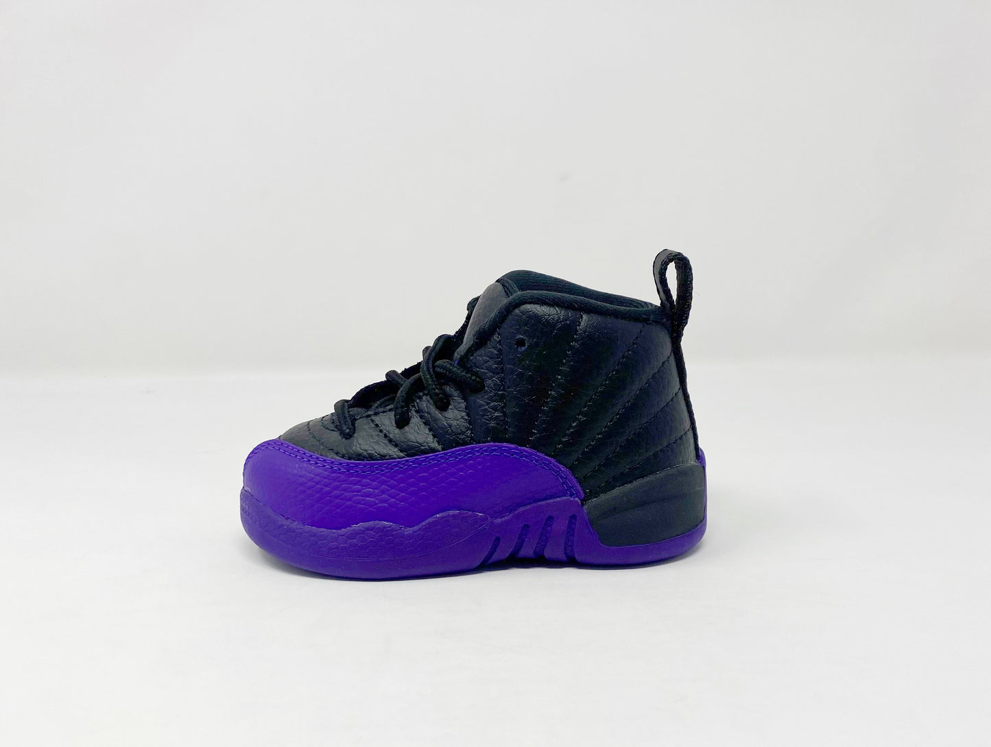 Jordan Retro 12 “Field Purple” (TD)