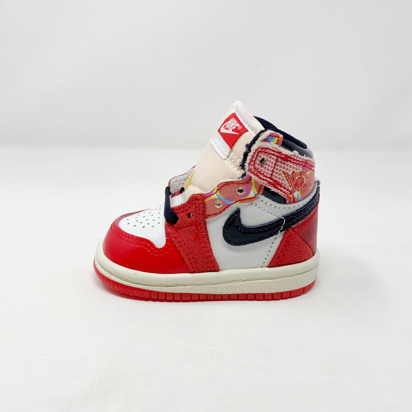 Jordan 1 High OG “Spider-Verse” (TD)