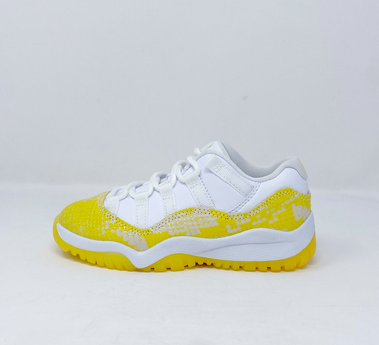 Jordan 11 Low “Yellow Snakeskin” (PS)