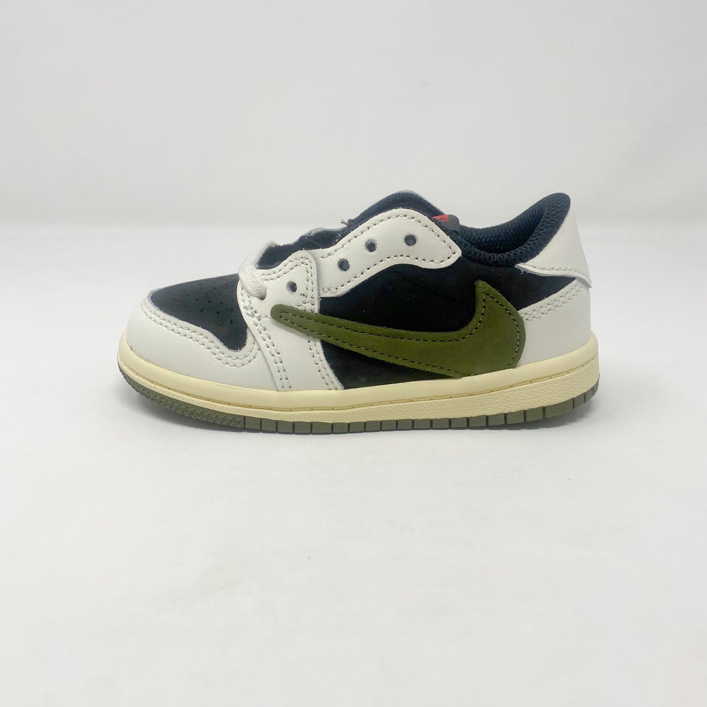 Jordan 1 Low Travis Scott “Olive” (TD)