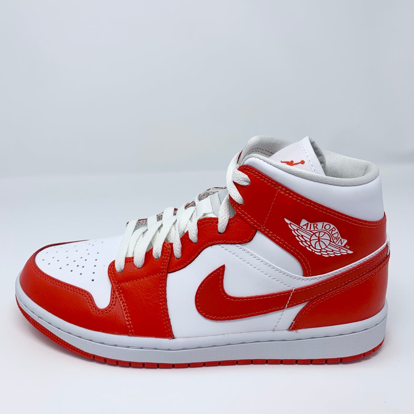 Jordan 1 Mid "Habanero" (W)