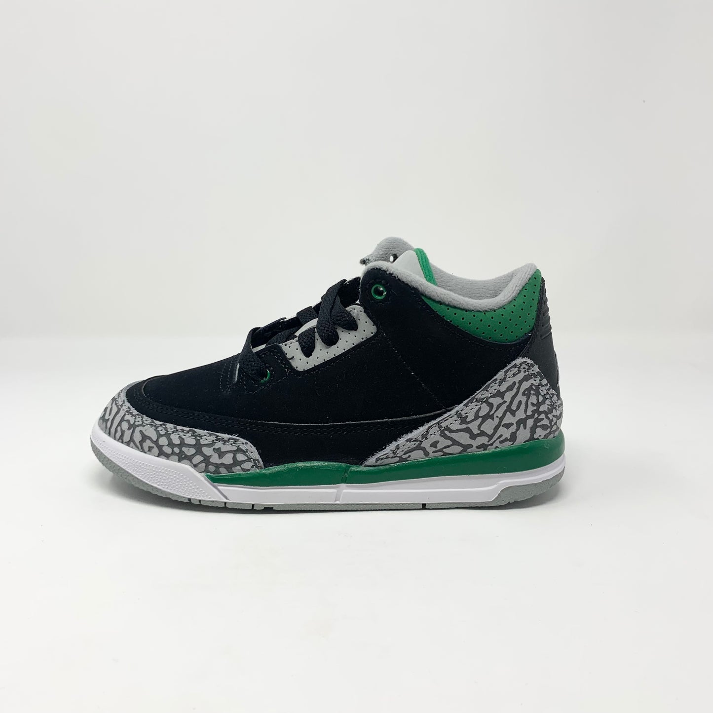 Jordan Retro 3 “Pine Green” (PS)