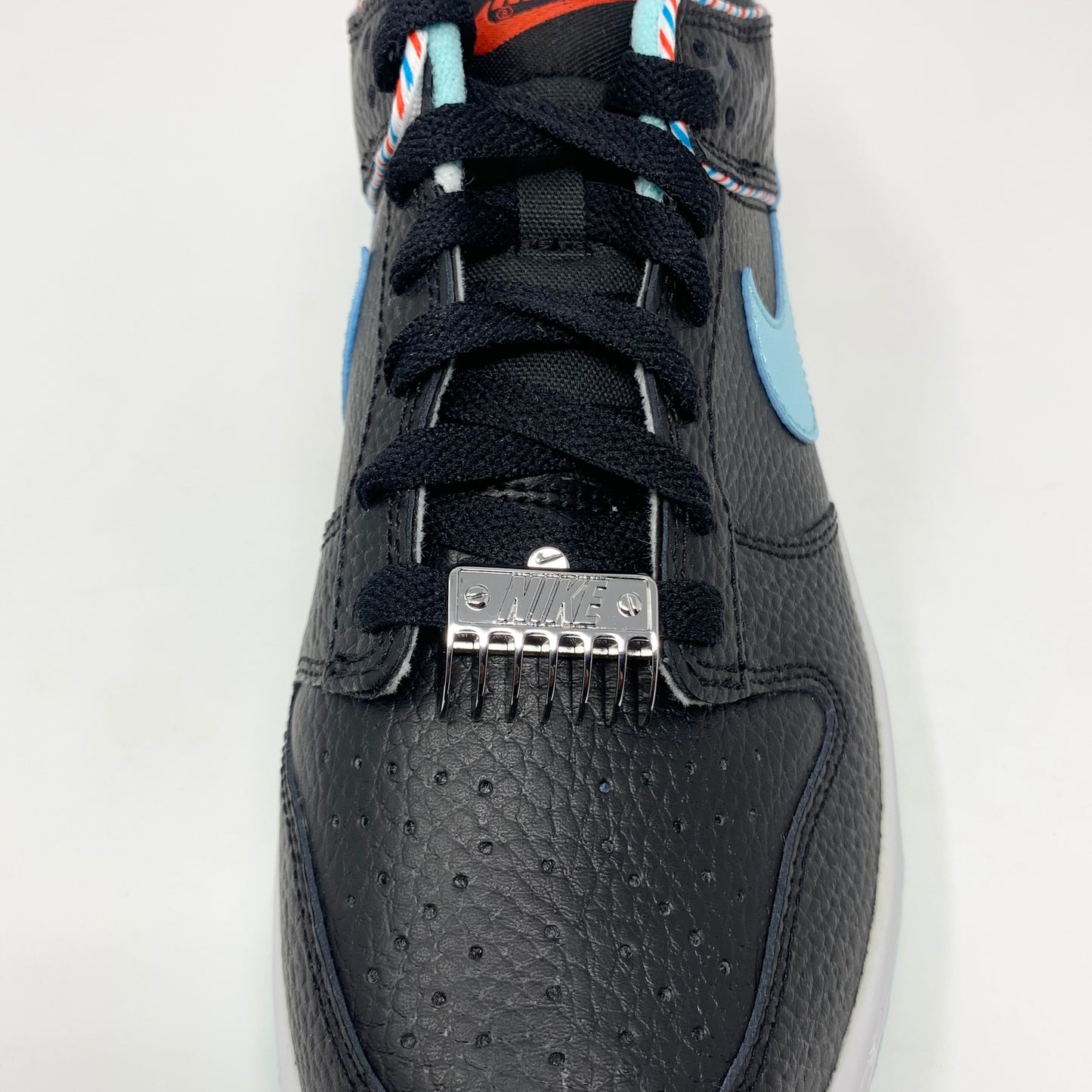 Nike Dunk Low “Barbershop”