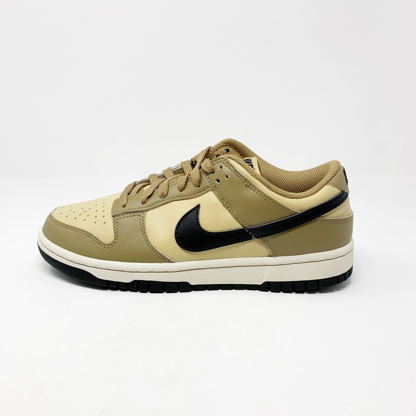 Nike Dunk Low “Dark Driftwood” (W)