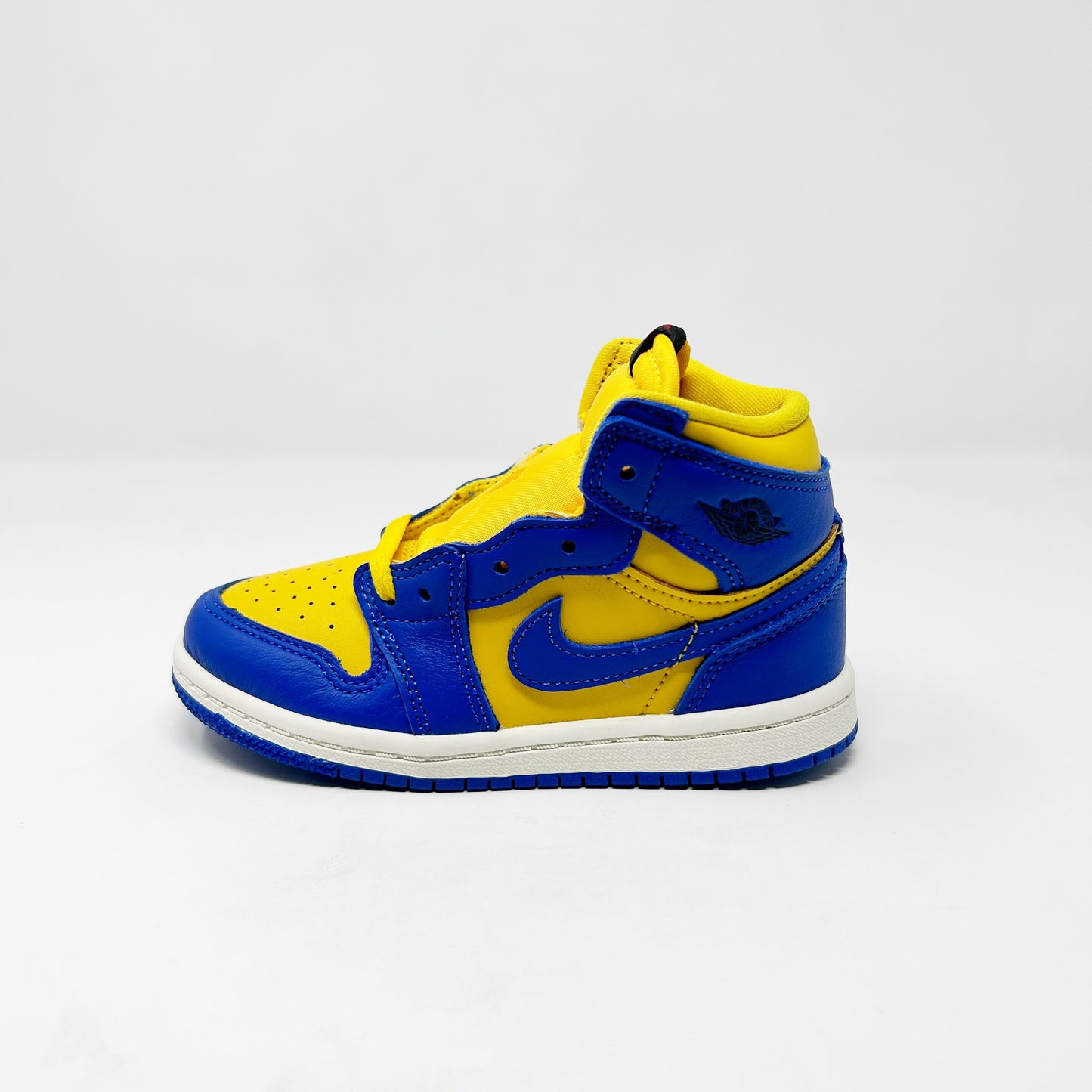 Jordan 1 High Og “Laney” (TD)