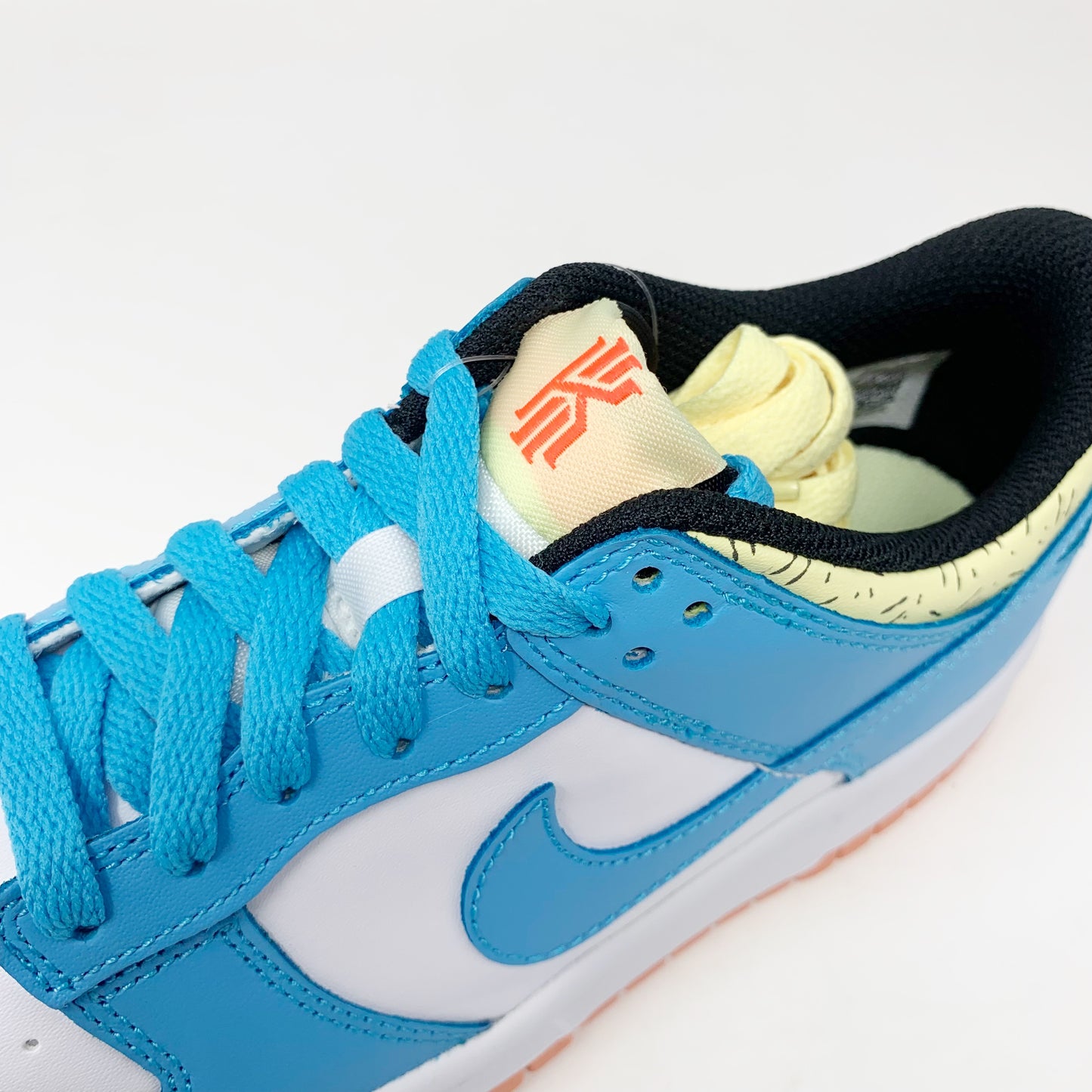 Nike Dunk Low “Kyrie” (GS)
