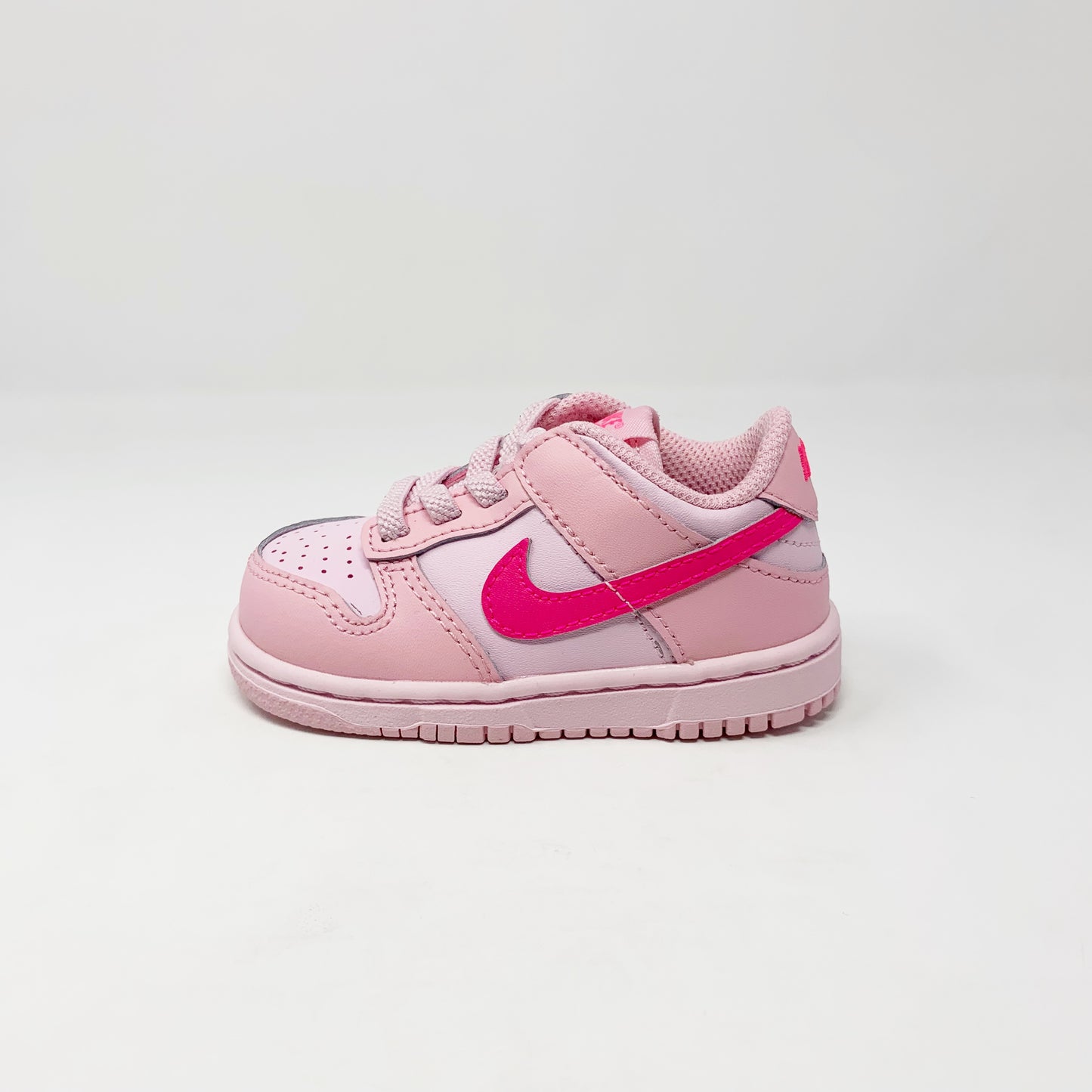 Nike Dunk Low “Triple Pink” (TD)