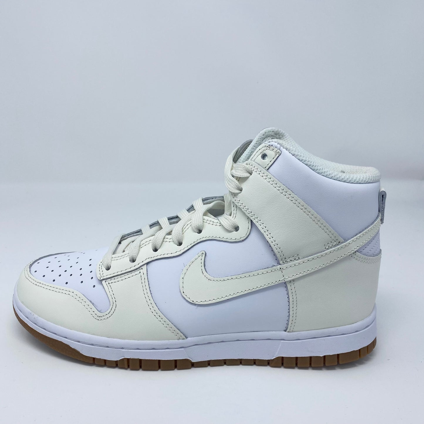 Nike Dunk High “Sail Gum” (W)