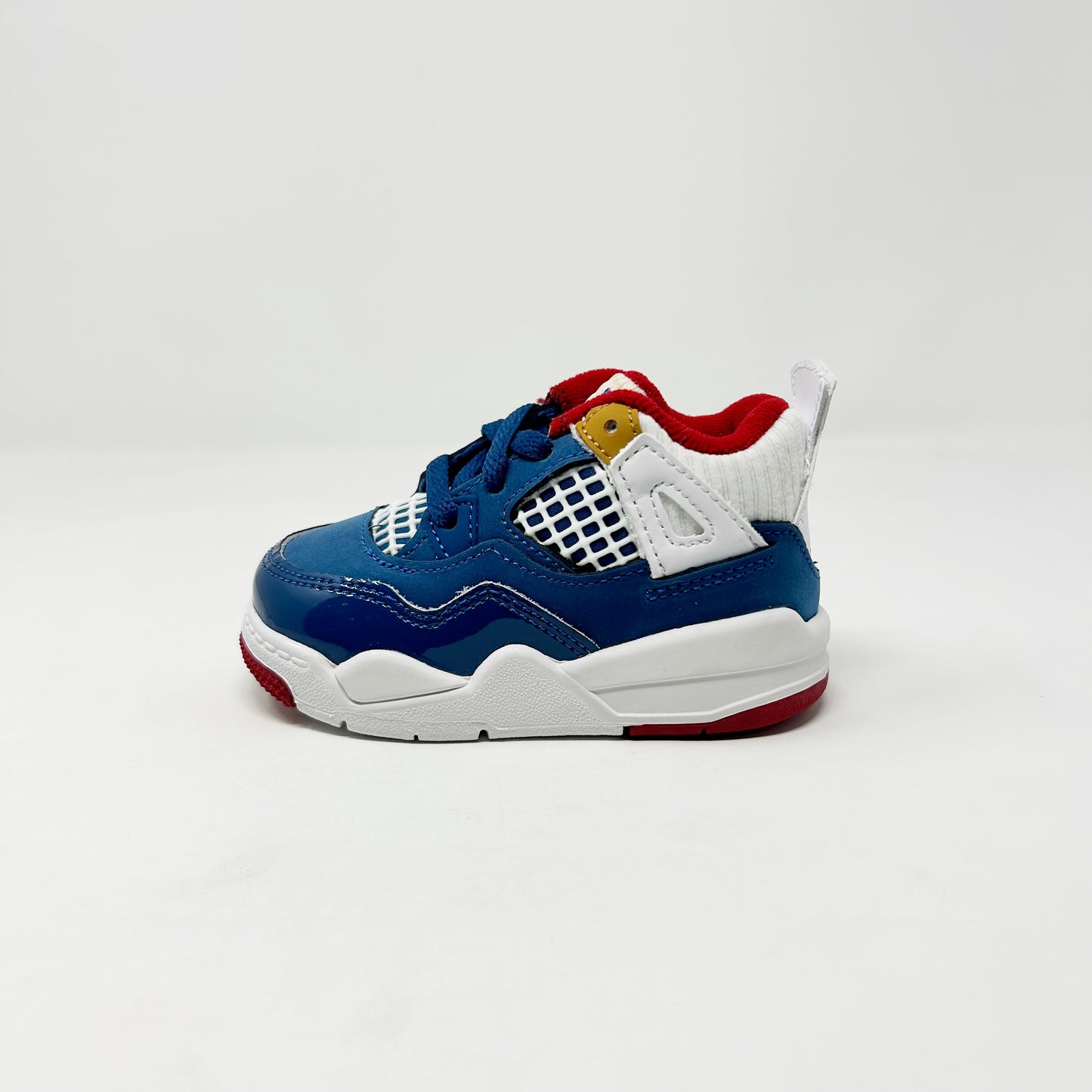 Jordan Retro 4 “Messy Room” (TD)