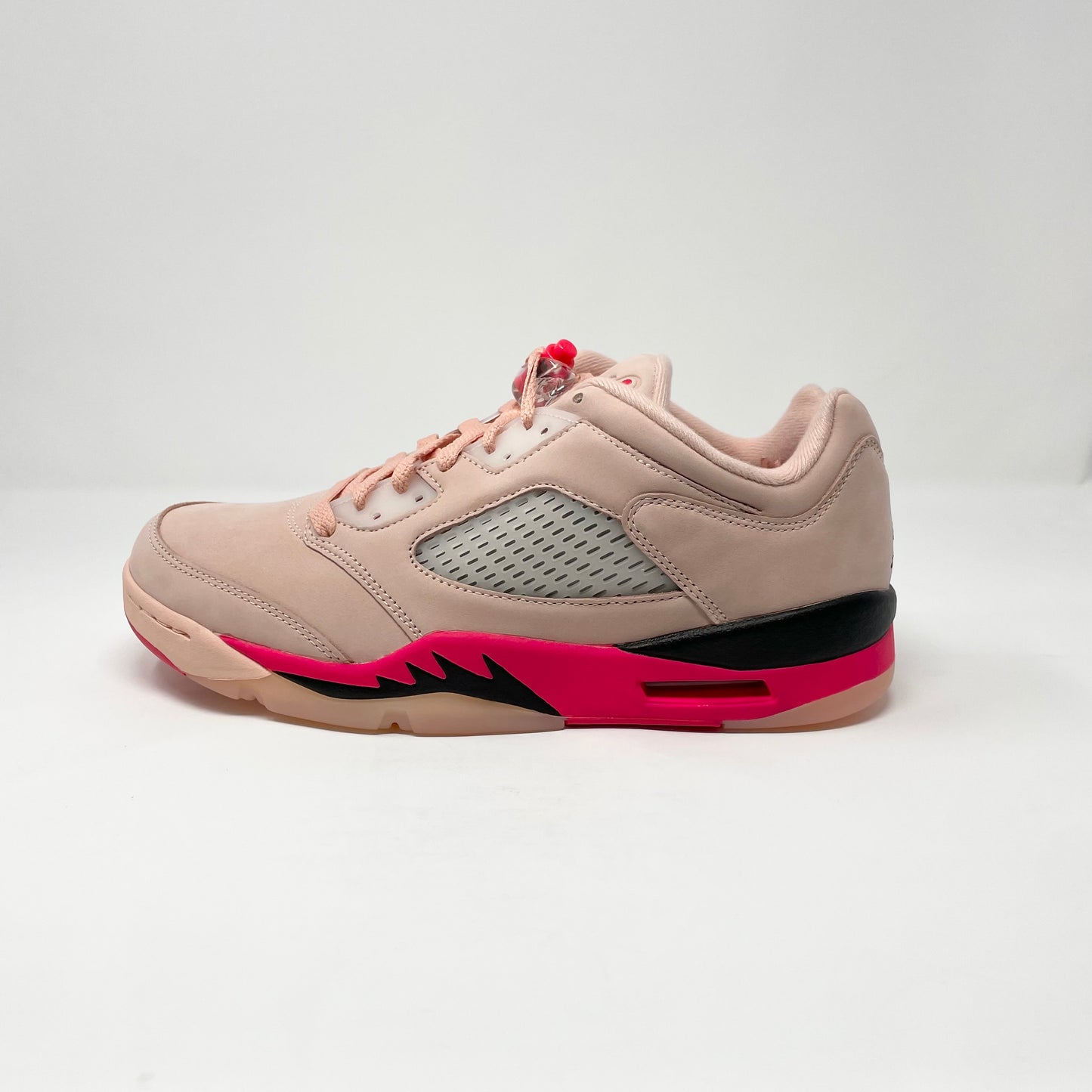 Jordan Retro 5 Low “Girls That Hoop” (W)