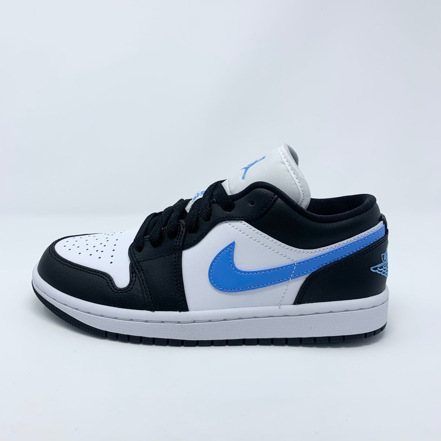 Jordan 1 Low “University Blue/ Black” (W)