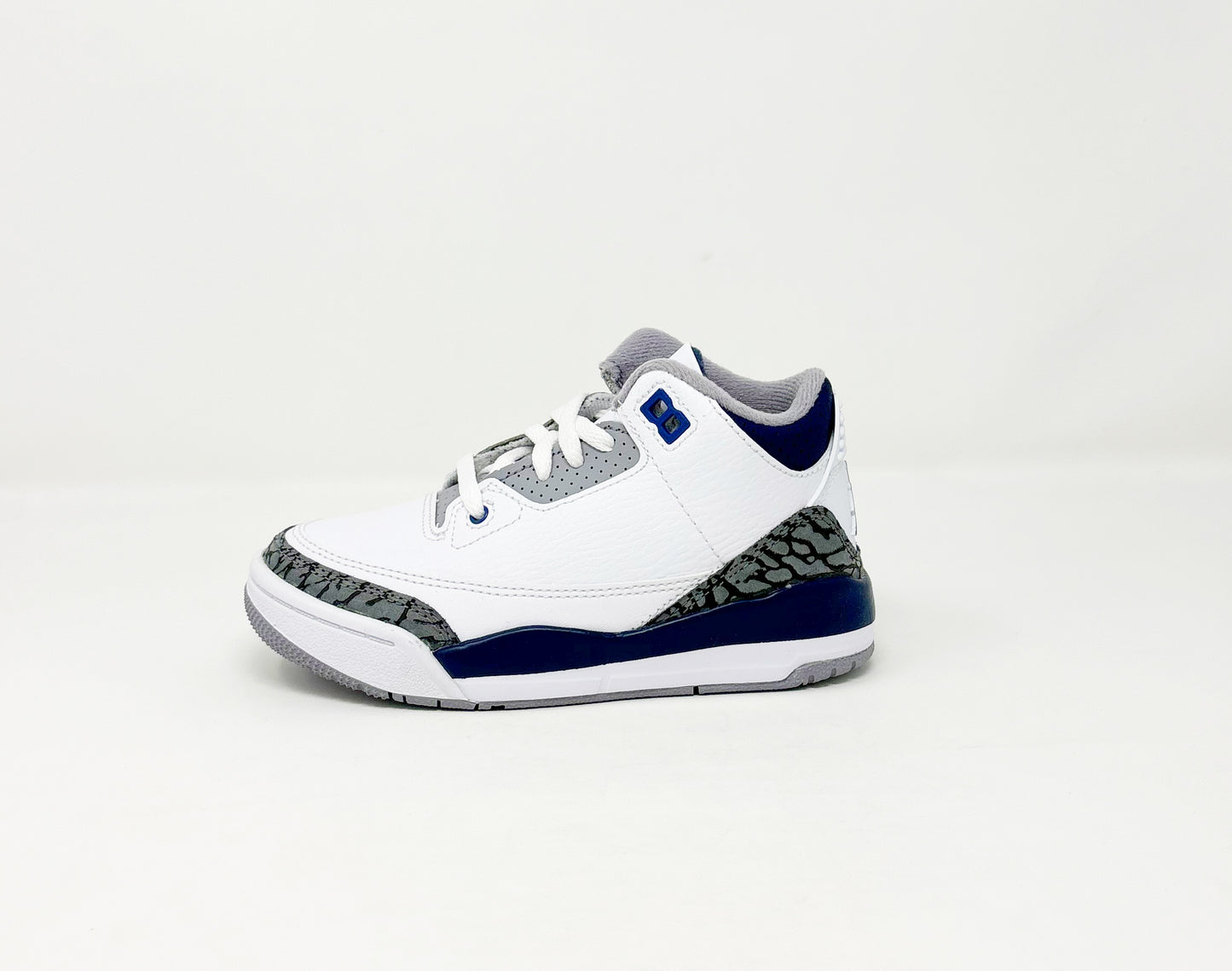 Jordan Retro 3 “Midnight Navy” (PS)