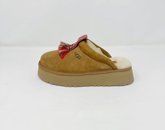 Ugg Tazzle Clog “Chestnut” (W)