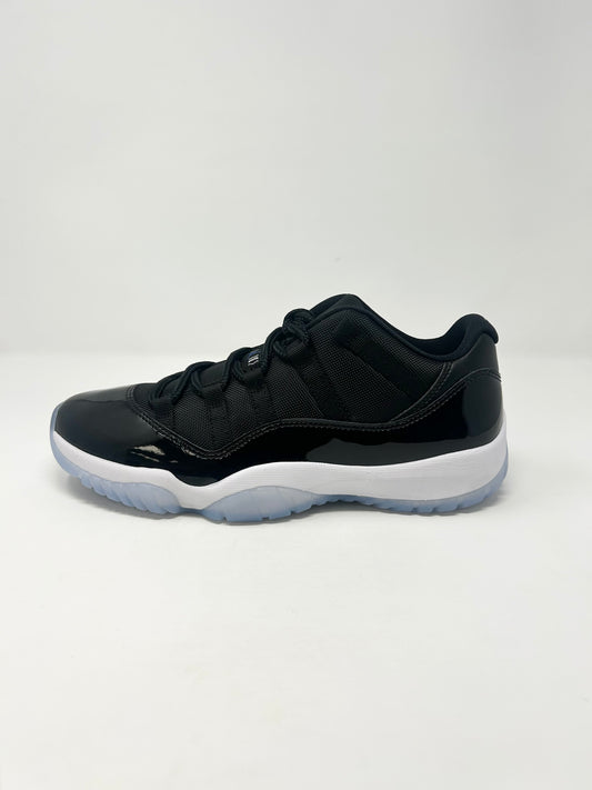 Jordan Retro 11 Low “Space Jam” (GS)