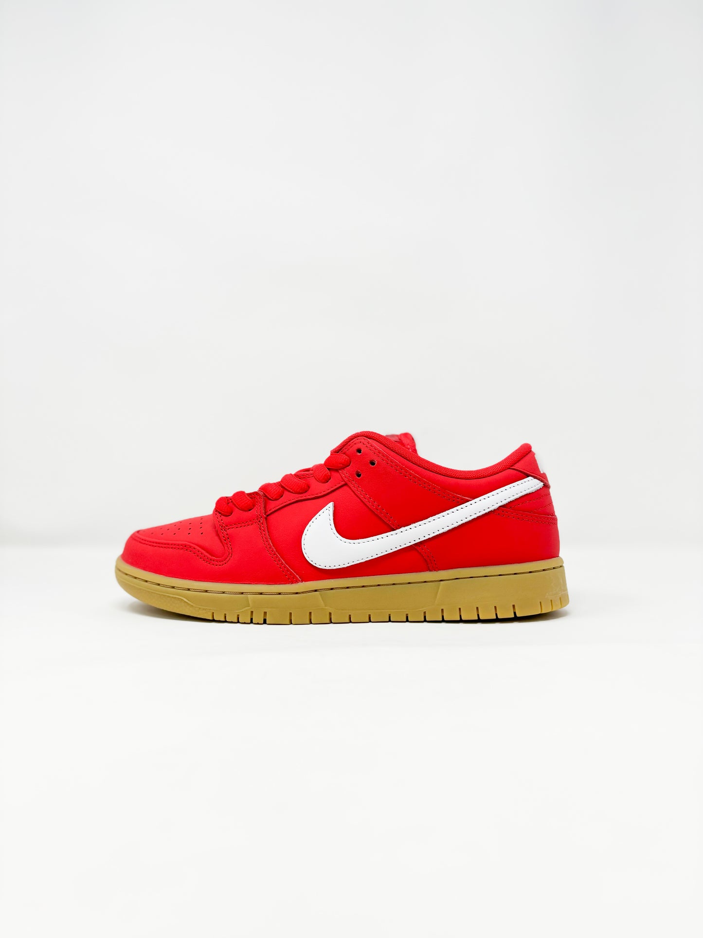 Nike Dunk Low SB “Red Gum”
