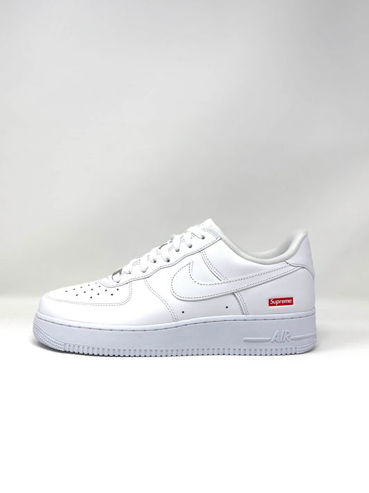 Nike AF1 “Supreme White”
