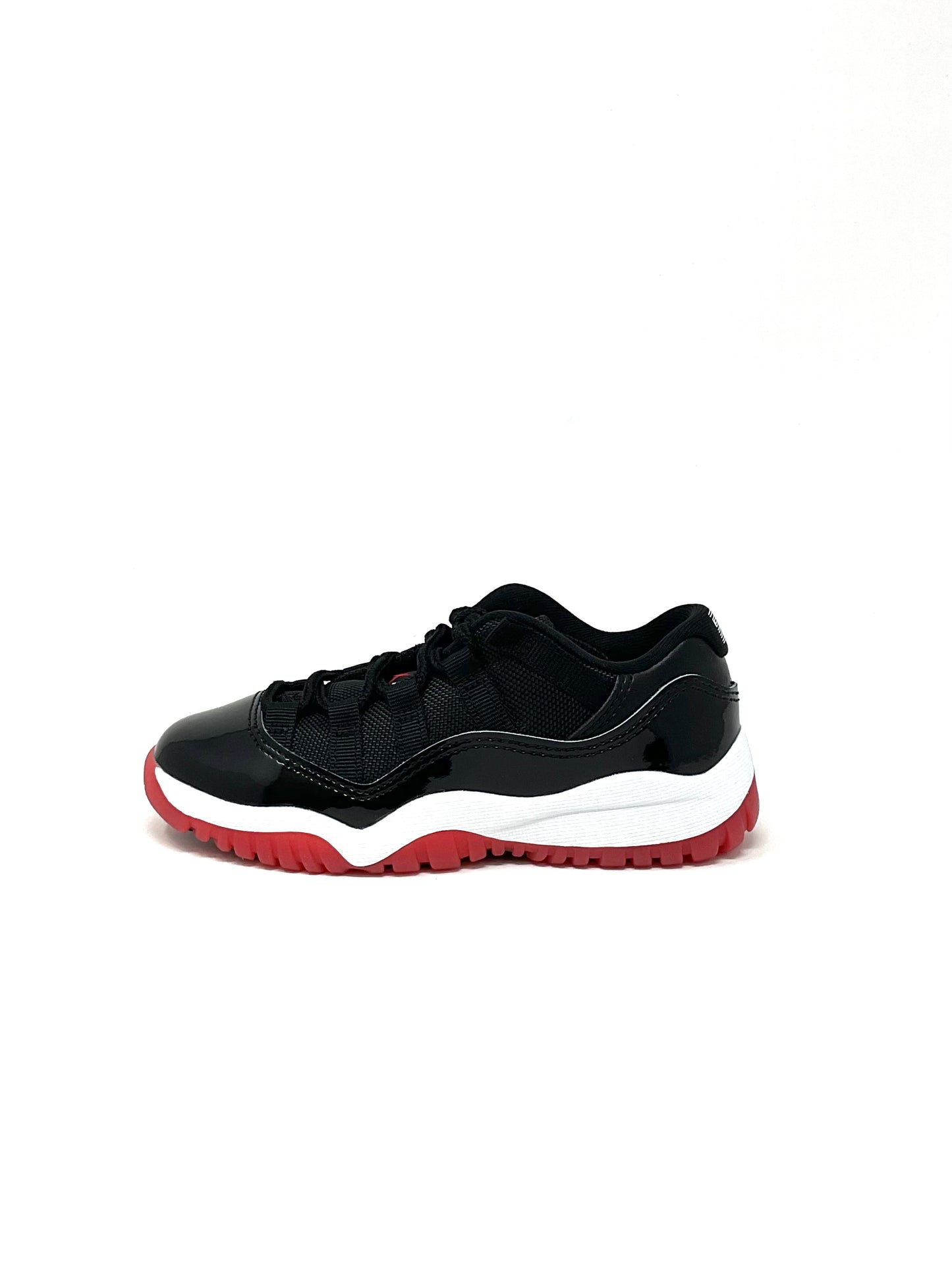 Jordan Retro 11 Low “Bred” (TD)