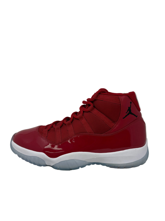 Jordan Retro 11 “Win Like 96” *Pre-Owned*