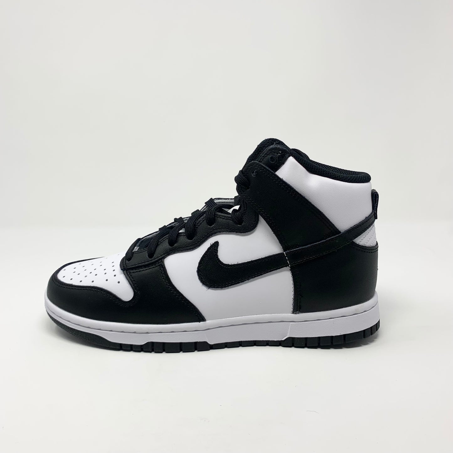 Nike Dunk High "Panda" (W)