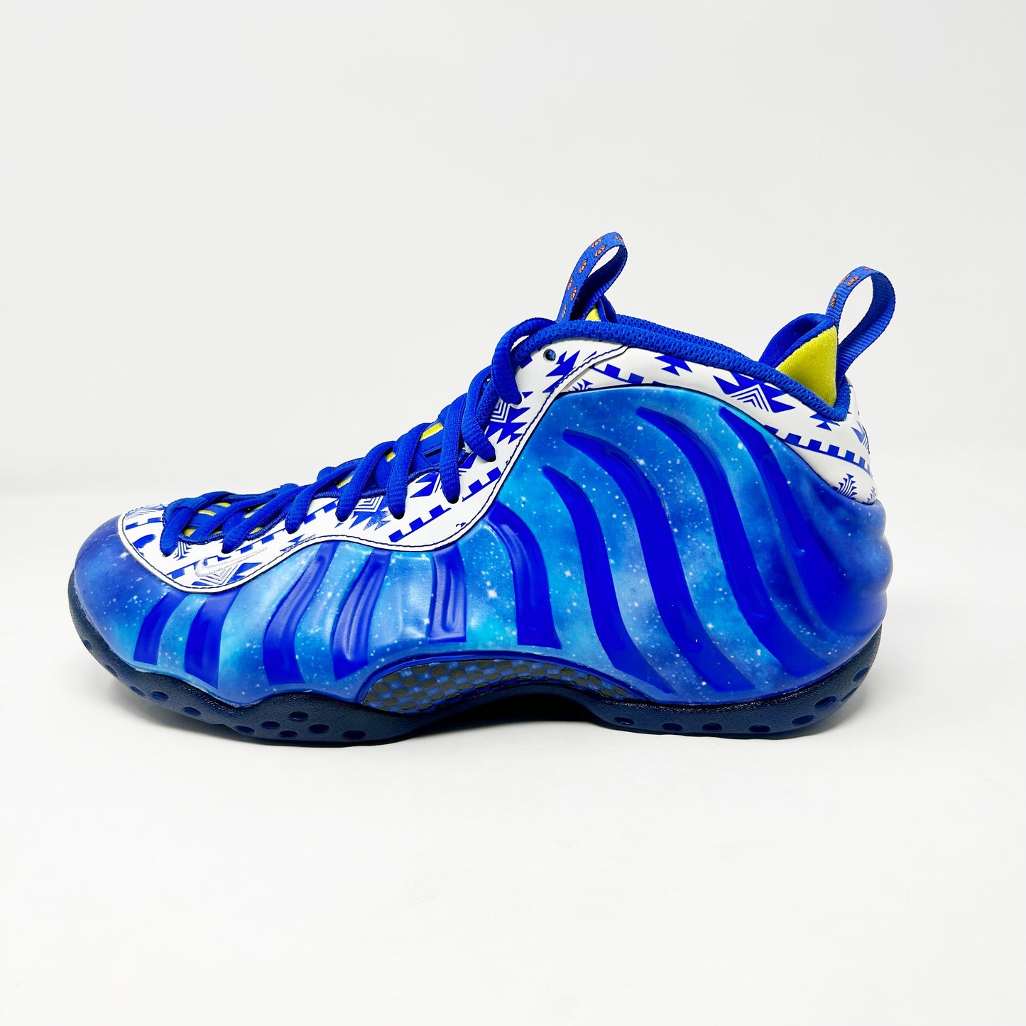 Nike Air Foamposite One “Doernbcher”