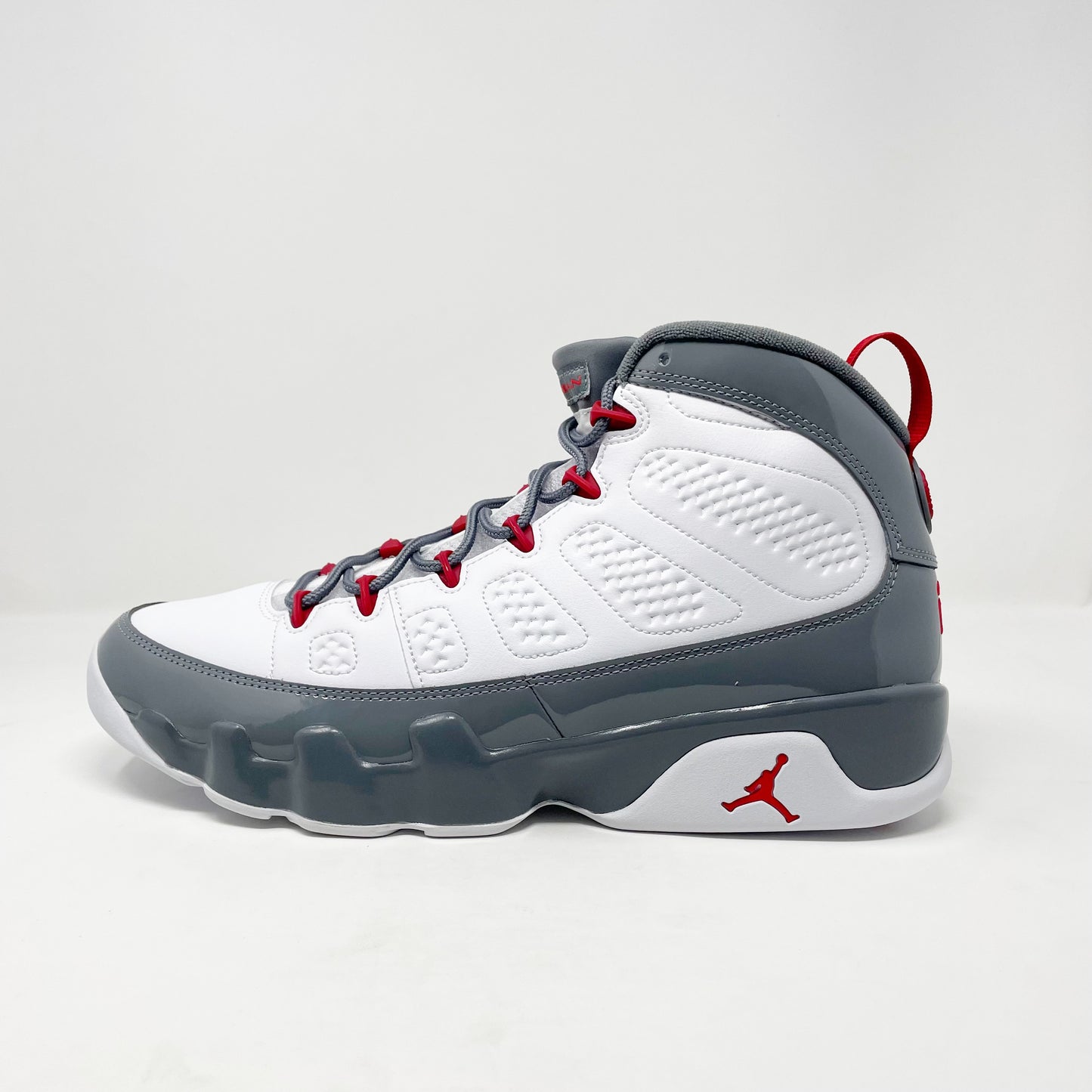 Jordan Retro 9 “Fire Red” (GS)