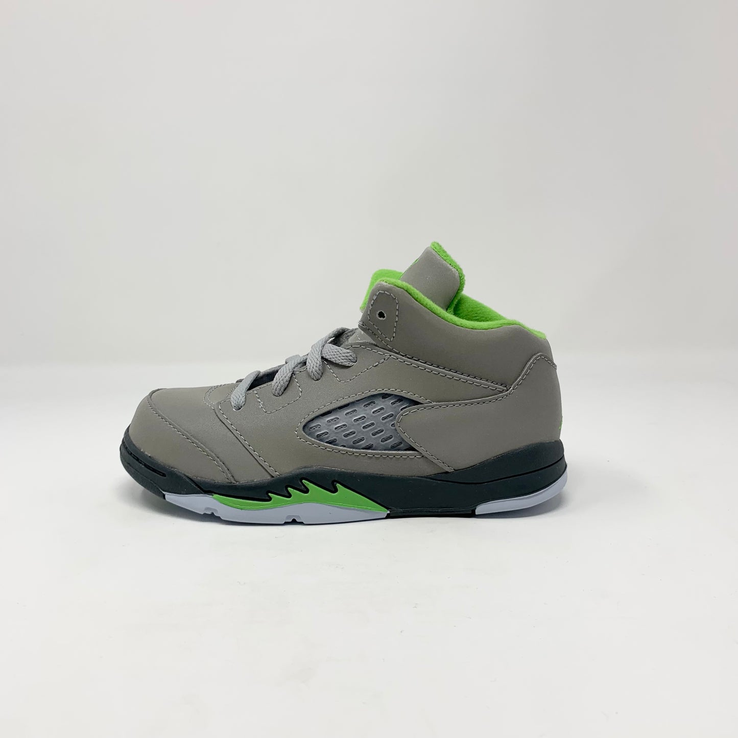 Jordan Retro 5 “Green Bean” (TD)