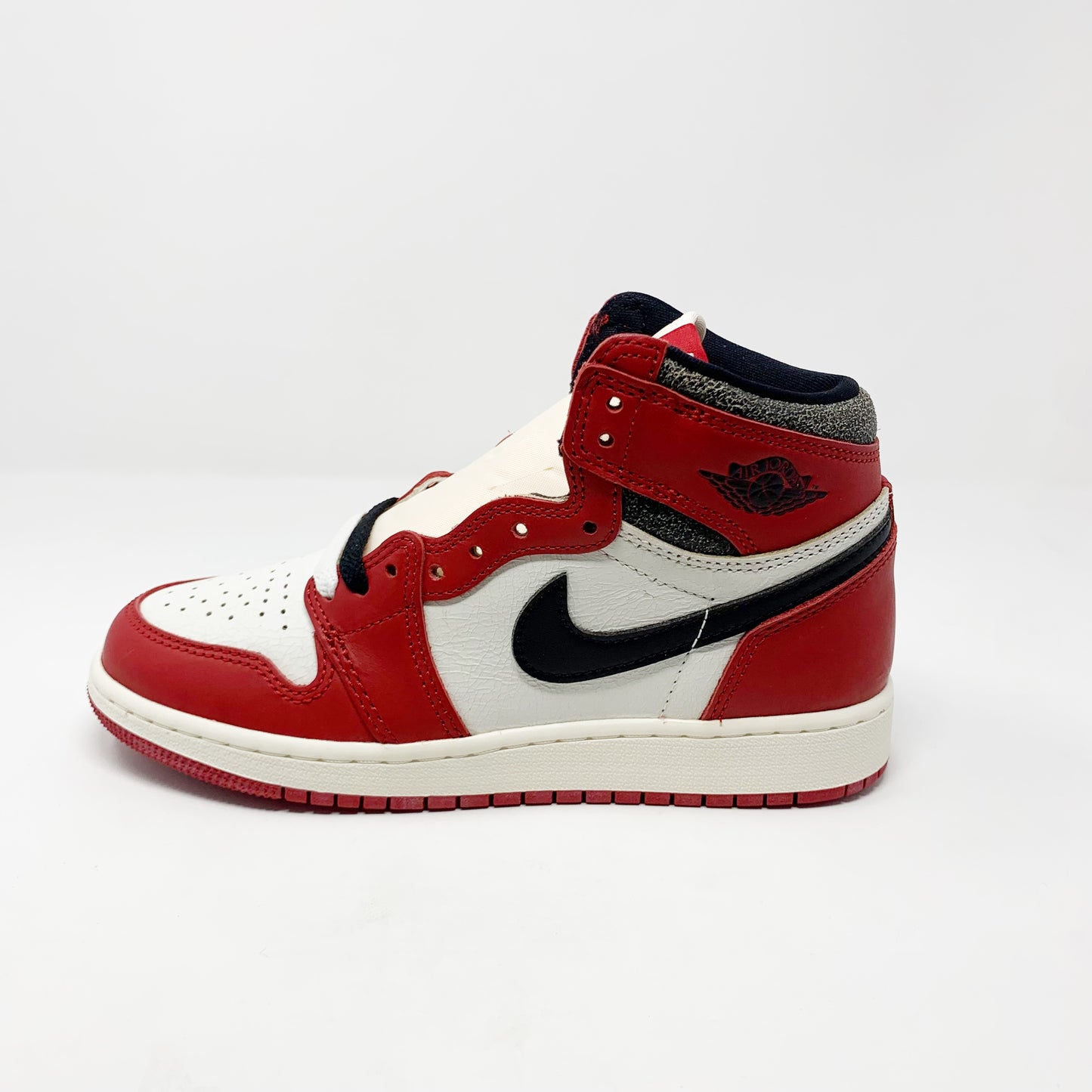 Jordan 1 High Og “Lost & Found” (TD)