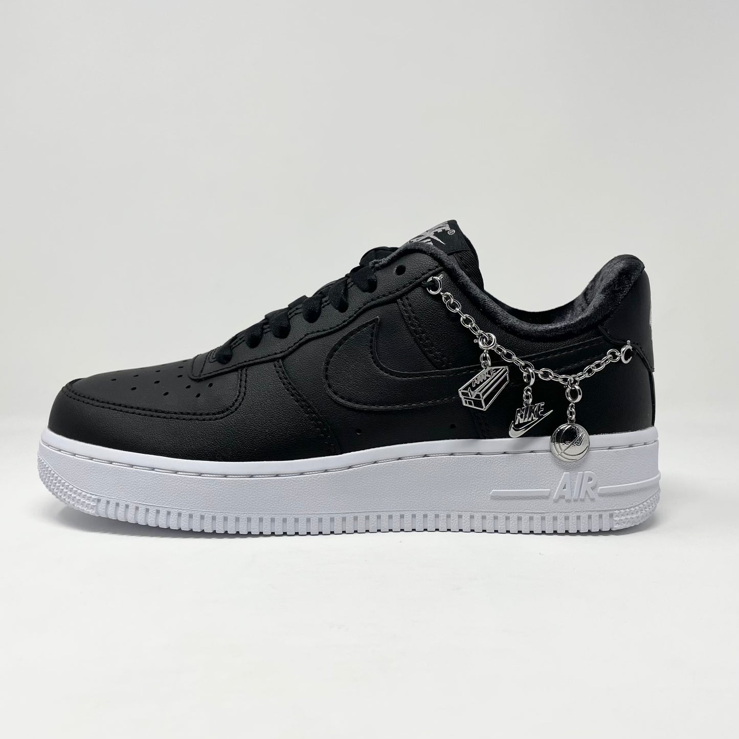 Nike AF1 “Black Charm” (W)