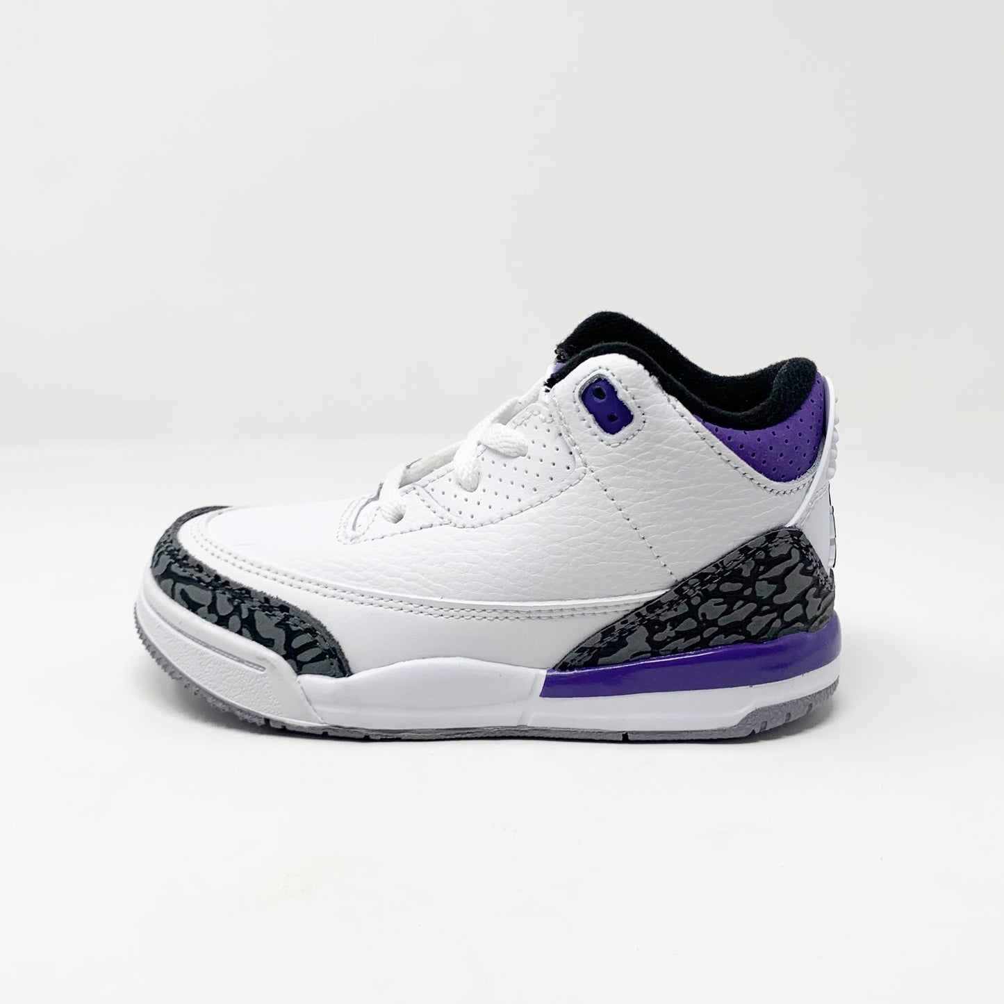 Jordan Retro 3 “Dark Iris” (TD)