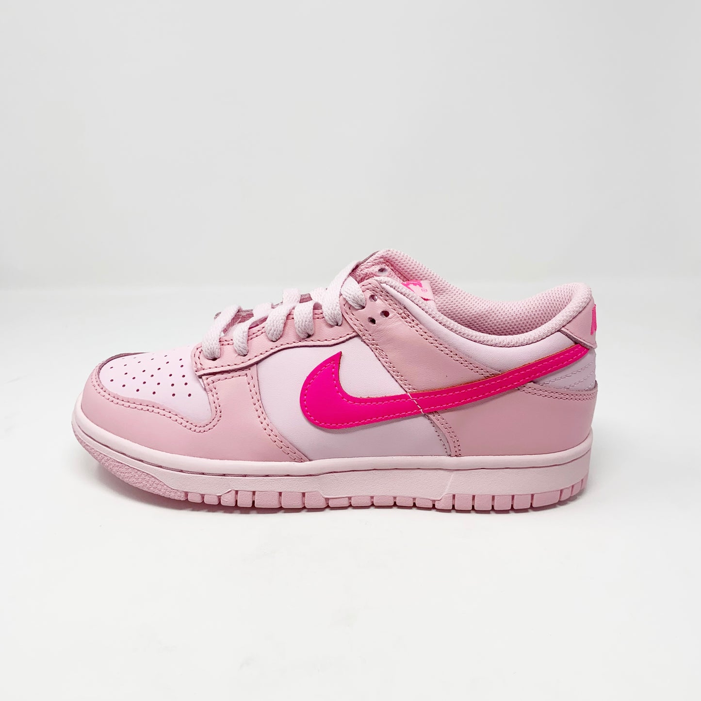 Nike Dunk Low “Triple Pink” (GS) – KeepEmLACED