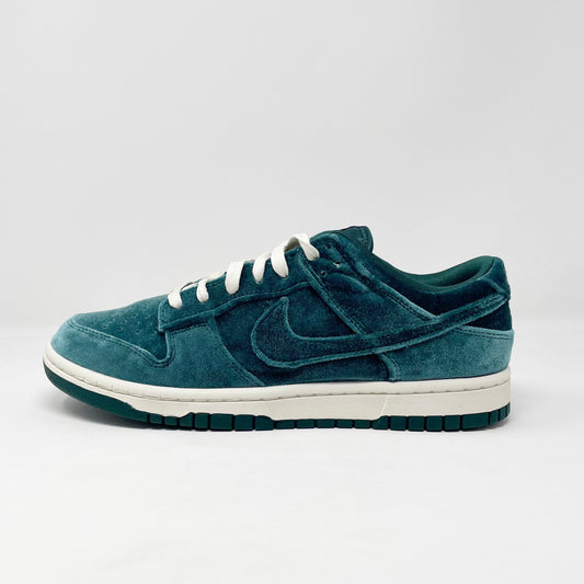 Nike Dunk Low “Velvet Teal” (W)