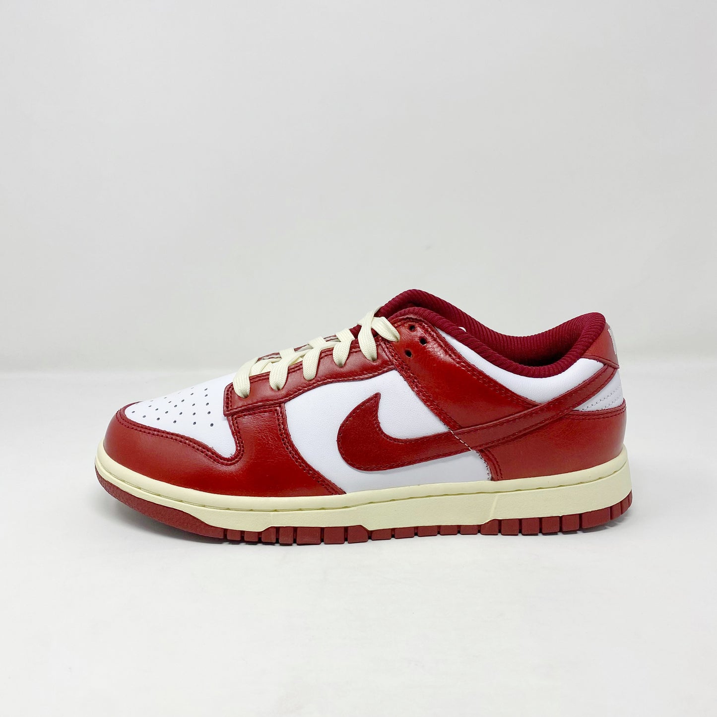 Nike Dunk Low “Vintage Team Red” (W)