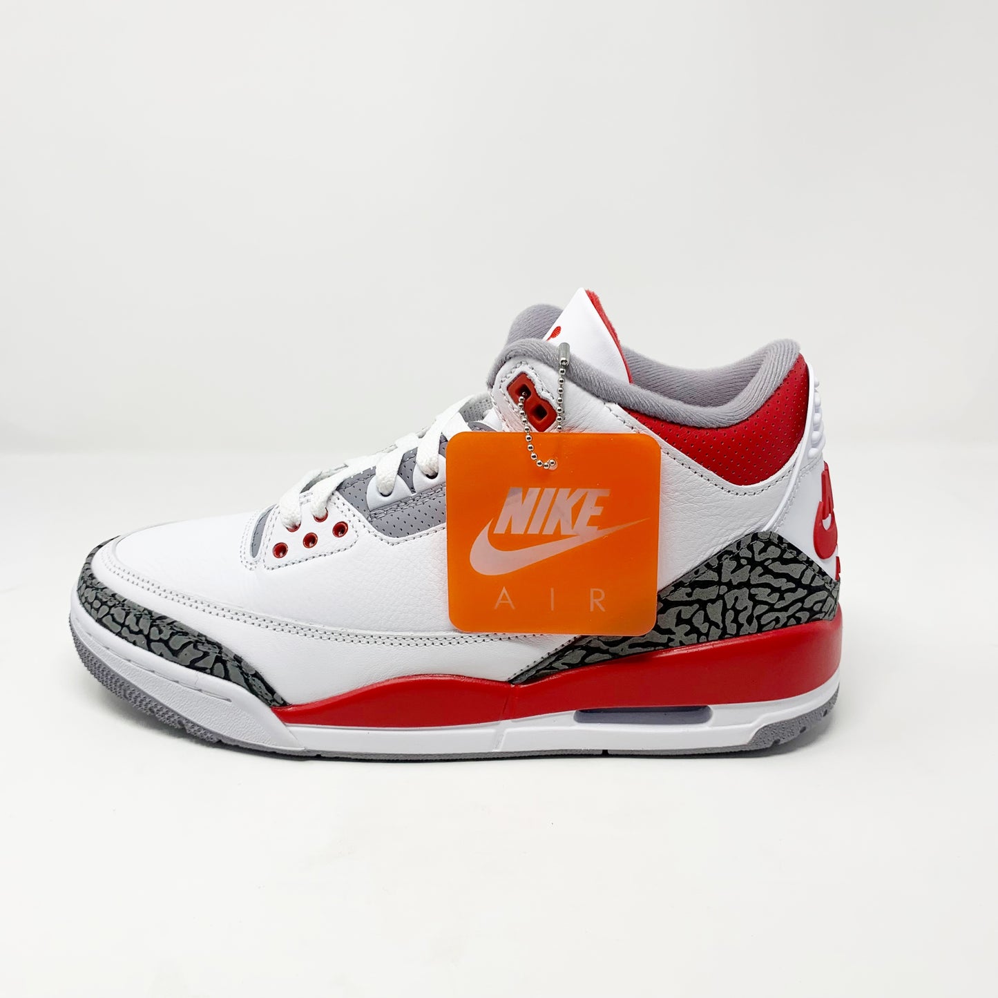 Jordan Retro 3 “Fire Red”